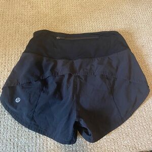 NWOT Black Lululemon High Rise Speed Up Short 2.5”